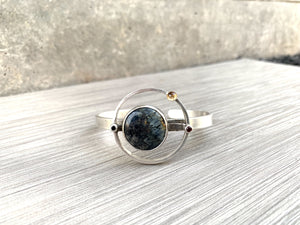Orbite Mystere Bracelet Cuff